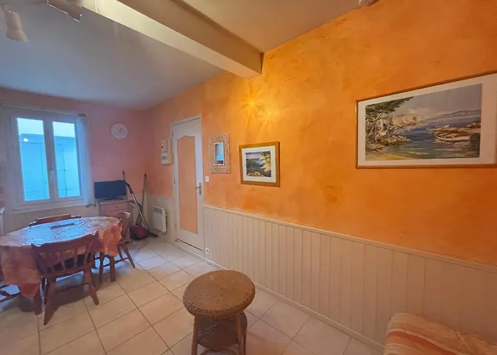 Pour 4 Personnes Proche Aux Sables-d'olonne - Fr-1-197-614 公寓